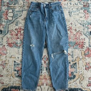Abercrombie 80’s mom high rise jeans